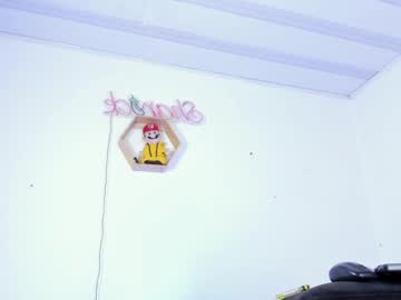 Sharickebonyts Chaturbate stream image from February 20, 2025
