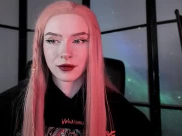 Irisice Chaturbate stream image from February 20, 2025