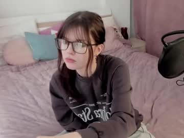 Sara_Modell Chaturbate stream image from February 20, 2025