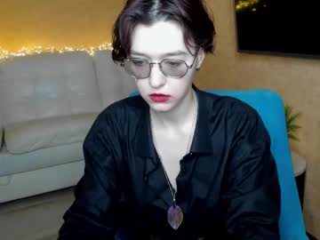 Sleepy_Vampire Chaturbate stream image from February 20, 2025