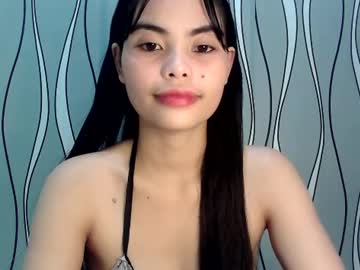 Urprettydoll Chaturbate stream image from February 20, 2025