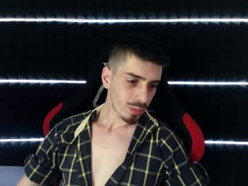 Zane_Hunter Chaturbate stream image from February 20, 2025