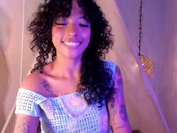 Ariella_Ruiz Chaturbate stream image from February 20, 2025