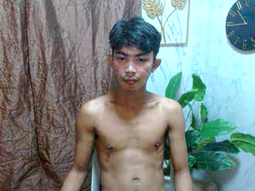 Asianhotbigcock Chaturbate stream image from February 20, 2025