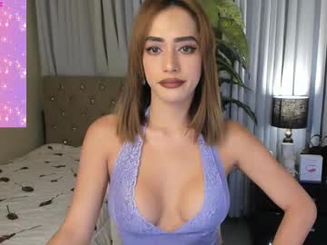 Bombshelllaurax Chaturbate stream image from February 20, 2025