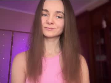 Lanaloulou Chaturbate stream image from February 20, 2025