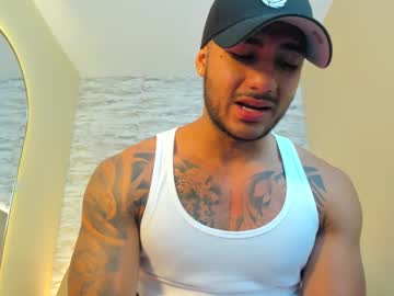 Lennox_Ray Chaturbate stream image from February 20, 2025