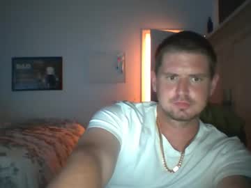 Naughtynewlyweds69 Chaturbate stream image from February 20, 2025