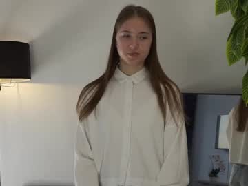 Nico_Collard Chaturbate stream image from February 20, 2025