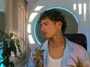 Alanrodgers2_0 Chaturbate stream image from February 20, 2025