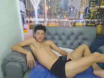 Alejo_Lopez0 Chaturbate stream image from February 20, 2025