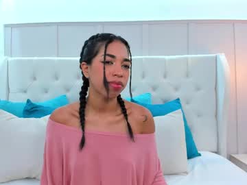 Dulce_Browwn Chaturbate stream image from February 20, 2025