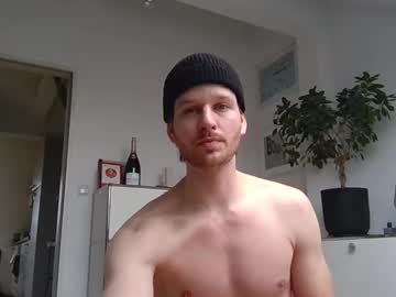 Frozenyoga Chaturbate stream image from February 20, 2025