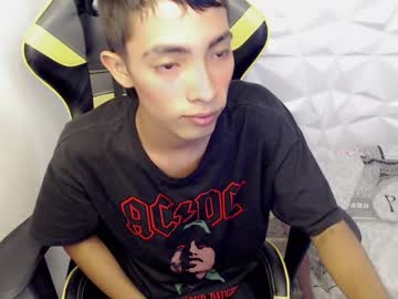 Justinn_33 Chaturbate stream image from February 20, 2025