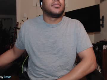Learoy Chaturbate stream image from February 20, 2025