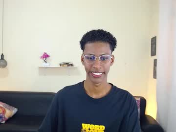 Maiki18 Chaturbate stream image from February 20, 2025