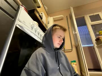 Danielcollinss Chaturbate stream image from February 20, 2025