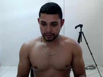 Fransexxx69 Chaturbate stream image from February 20, 2025