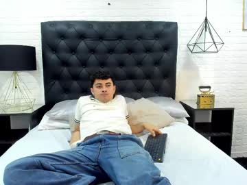 Jeremy_X_Emma Chaturbate stream image from February 20, 2025