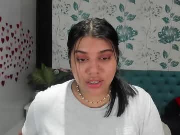 Lindabreexlove Chaturbate stream image from February 20, 2025