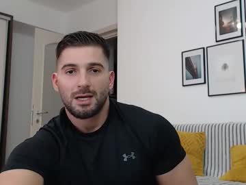 Bunzdanny Chaturbate stream image from February 20, 2025