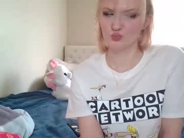 Petite_Cupcake Chaturbate stream image from February 20, 2025