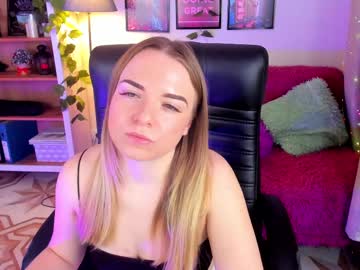 Roosewine Chaturbate stream image from February 20, 2025