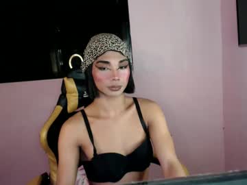 18_Nicole Chaturbate stream image from February 20, 2025