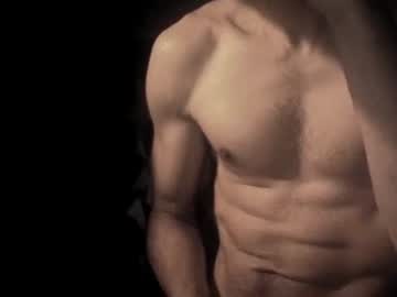 Coolmementox Chaturbate stream image from February 20, 2025