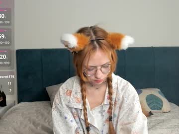 Dawnbeat Chaturbate stream image from February 20, 2025