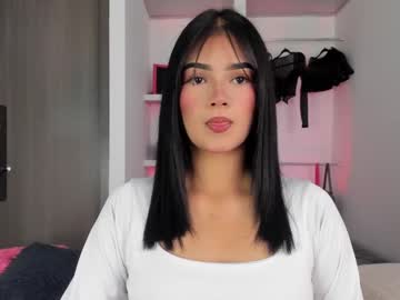 Iamjulietaa Chaturbate stream image from February 20, 2025