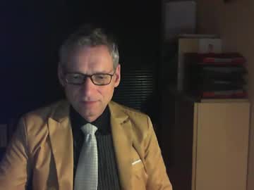 Wetsuitedman Chaturbate stream image from February 20, 2025