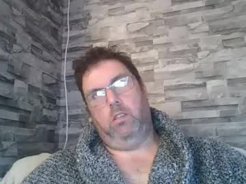 Woolysback Chaturbate stream image from February 20, 2025
