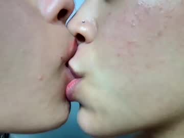 2cgirls69 Chaturbate stream image from February 20, 2025