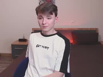 Daniel_Isaak Chaturbate stream image from February 20, 2025