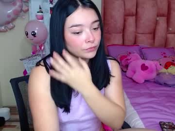 Nahia__2 Chaturbate stream image from February 20, 2025