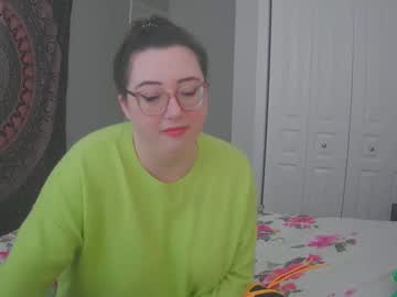 Natalieaubergine Chaturbate stream image from February 20, 2025