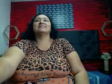 Tistmature Chaturbate stream image from February 20, 2025