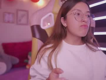 Emma_Monserrat_ Chaturbate stream image from February 20, 2025