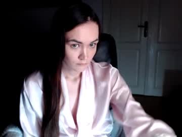 Evelyn_Gg Chaturbate stream image from February 20, 2025