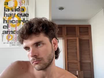 Itsjoanbitch Chaturbate stream image from February 20, 2025
