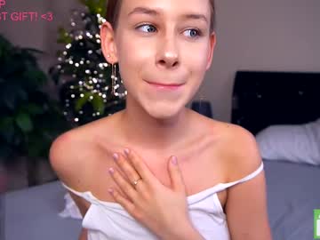 Normadownton Chaturbate stream image from February 20, 2025