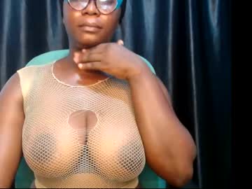 Sexy_Pearl12 Chaturbate stream image from February 20, 2025