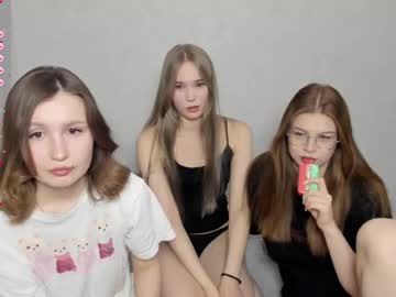 Eumomino Chaturbate stream image from February 20, 2025