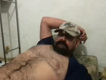 Goldmenjustme Chaturbate stream image from February 20, 2025