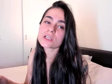 Guccipussy1 Chaturbate stream image from February 20, 2025