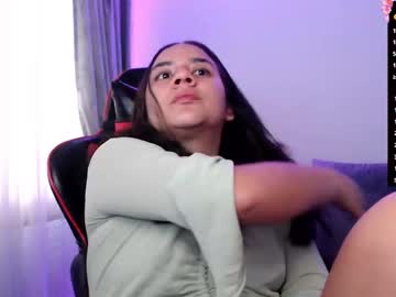 Lexydavis Chaturbate stream image from February 20, 2025