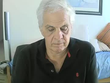 Max_2017 Chaturbate stream image from February 20, 2025