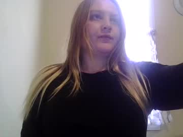 Phatassblond Chaturbate stream image from February 20, 2025