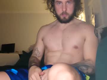 Greekgodwoody Chaturbate stream image from February 20, 2025